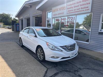 2011 Hyundai SONATA SE  