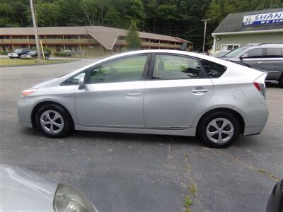 2012 Toyota Prius Three   - Photo 2 - Uncasville, CT 06382