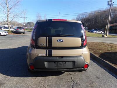 2015 Kia Soul   - Photo 6 - Manchester, CT 06040