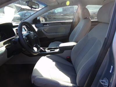 2015 Hyundai SONATA SE - Photo 11 - Groton, CT 06340