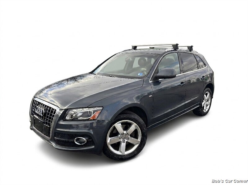 2011 Audi Q5 3.2 quattro Premium Plus  