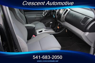 2012 Toyota Tacoma V6 4X4 - Photo 13 - Eugene, OR 97402
