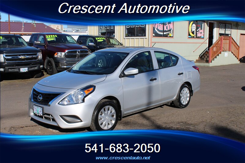 2019 Nissan Versa S Plus  