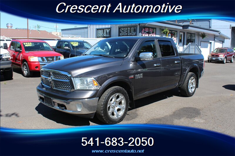 2016 RAM 1500 Laramie  