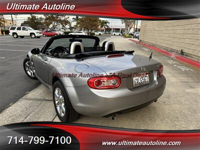 2012 Mazda MX-5 Miata Sport   - Photo 6 - Westminster, CA 92683