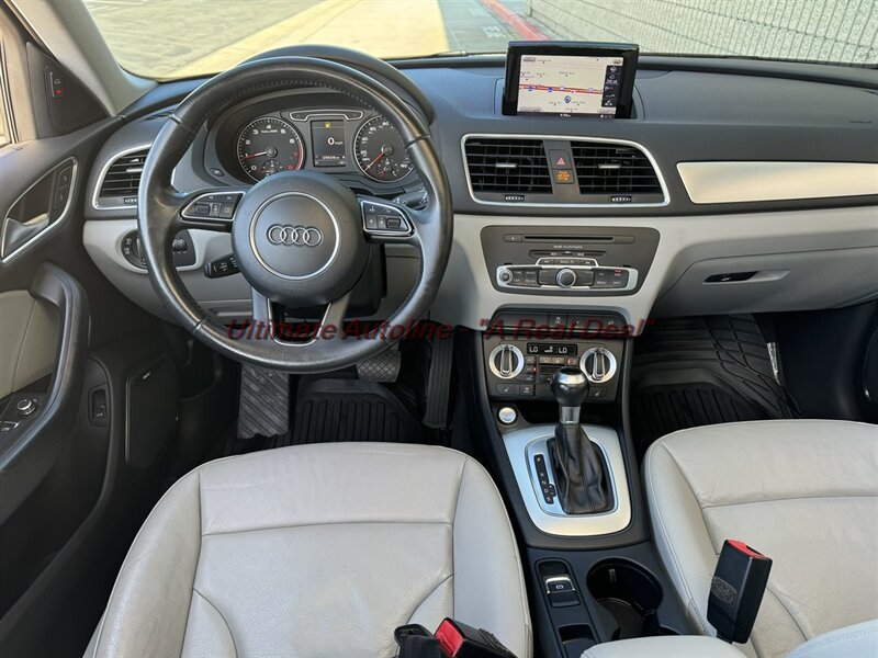 2015 Audi Q3 2.0T Prestige photo