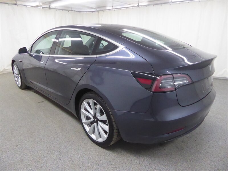 2018 TESLA MODEL 3 - Image 5
