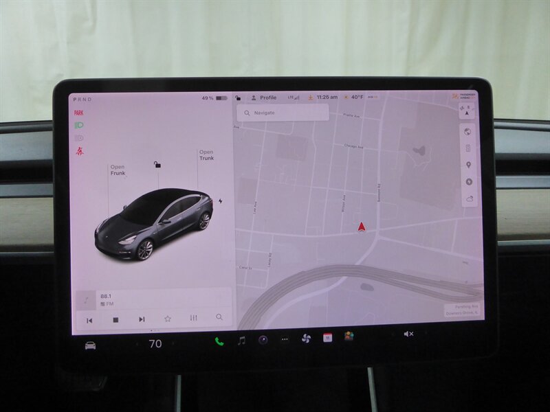 2018 TESLA MODEL 3 - Image 12