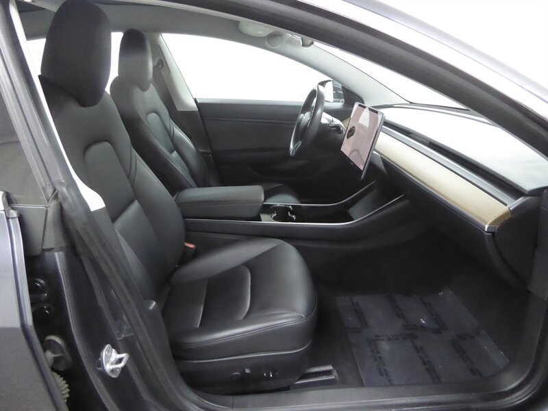 2018 TESLA MODEL 3 - Image 24