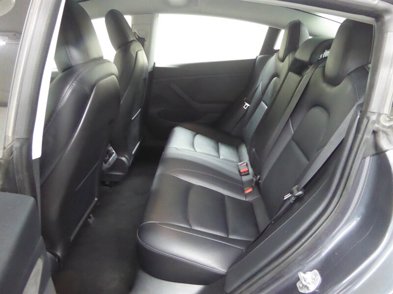 2018 TESLA MODEL 3 - Image 27