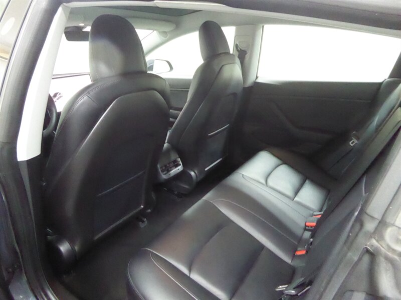 2018 TESLA MODEL 3 - Image 26
