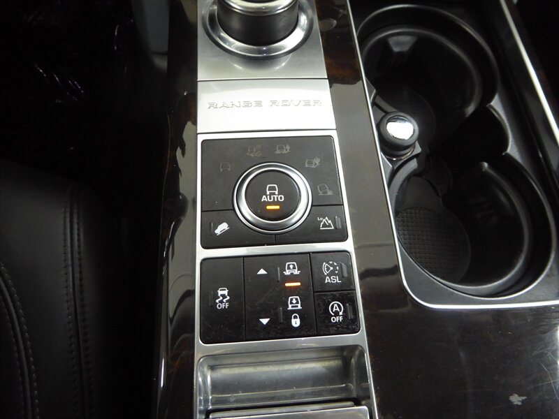 2014 LAND ROVER RANGE ROVER - Image 17