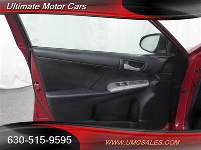 2013 Toyota Camry SE   - Photo 18 - Downers Grove, IL 60515