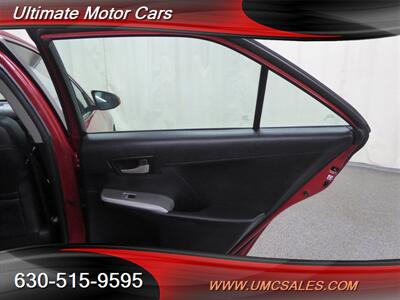 2013 Toyota Camry SE   - Photo 28 - Downers Grove, IL 60515