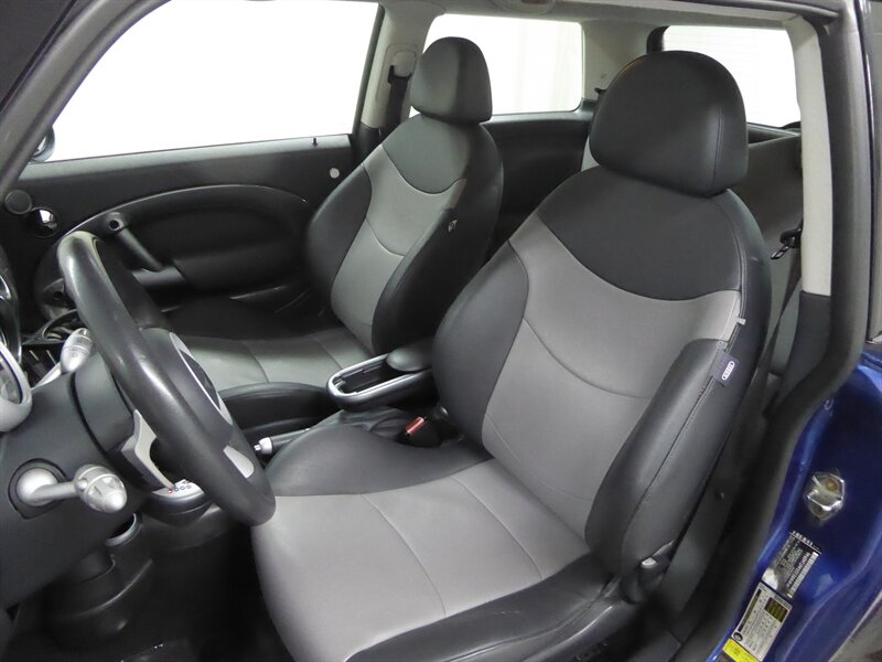2006 MINI COOPER - Image 18