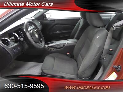 2010 Ford Mustang GT   - Photo 18 - Downers Grove, IL 60515