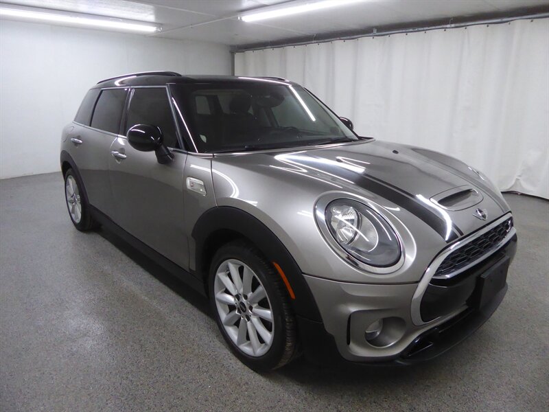 2016 MINI Clubman Cooper S  
