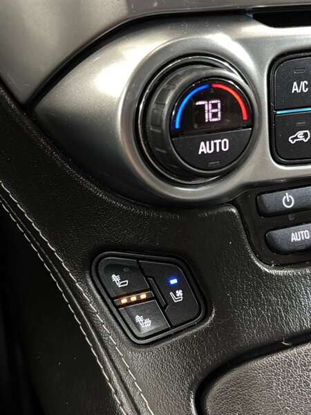 2020 CHEVROLET SUBURBAN - Image 23