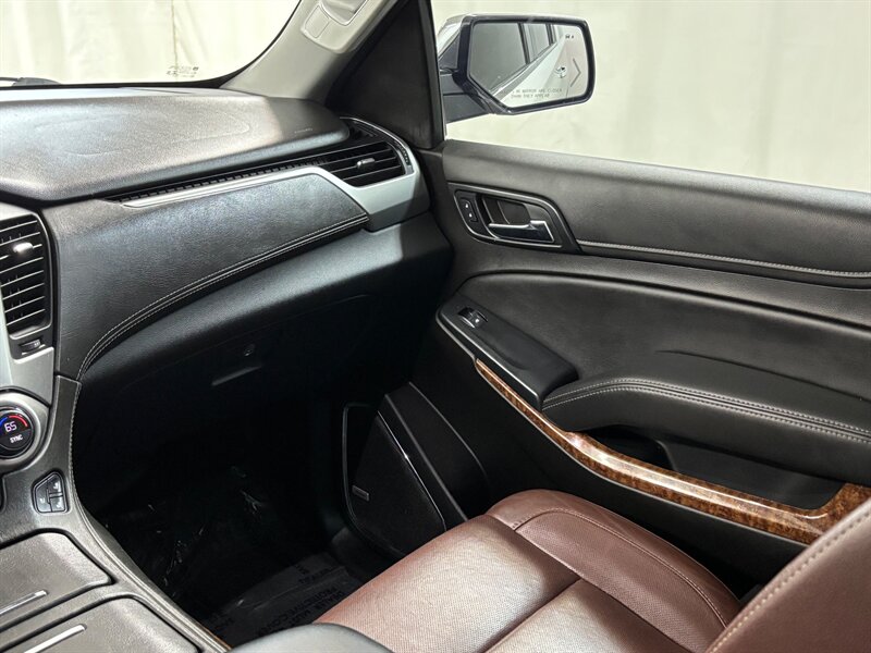 2020 CHEVROLET SUBURBAN - Image 13