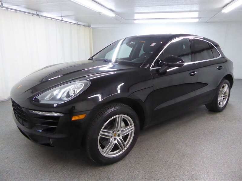 2016 PORSCHE MACAN - Image 3