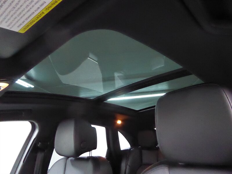 2016 PORSCHE MACAN - Image 18