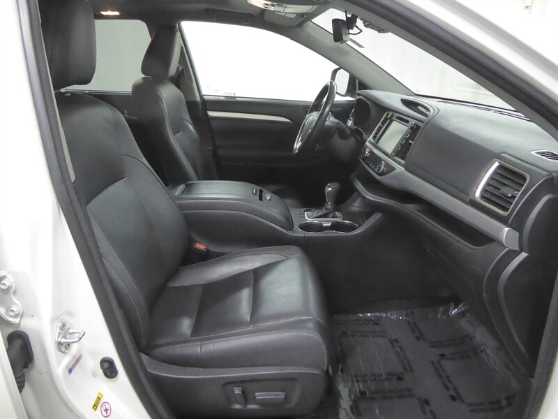 2018 TOYOTA HIGHLANDER - Image 26