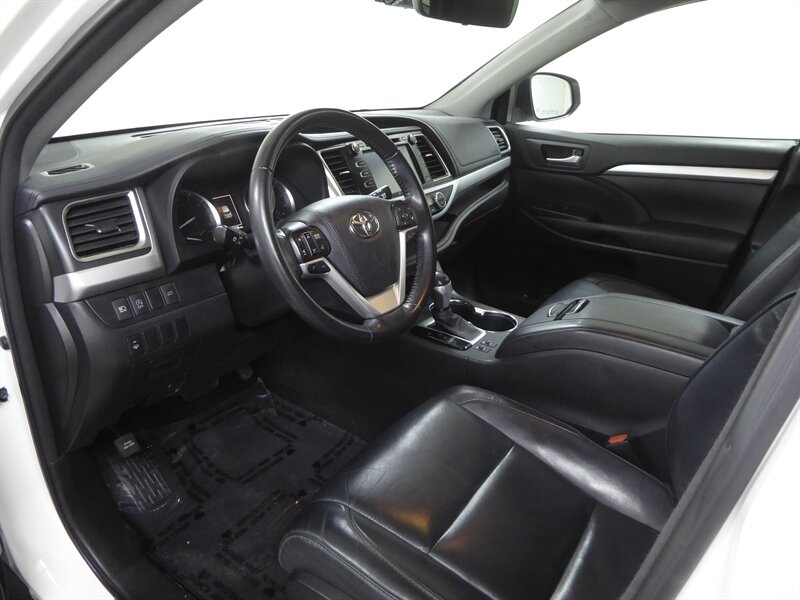 2018 TOYOTA HIGHLANDER - Image 20