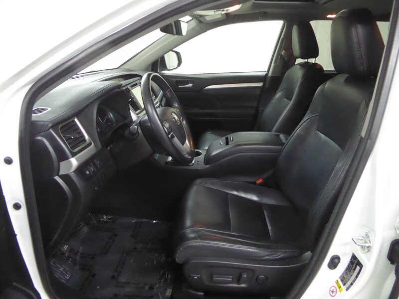2018 TOYOTA HIGHLANDER - Image 22