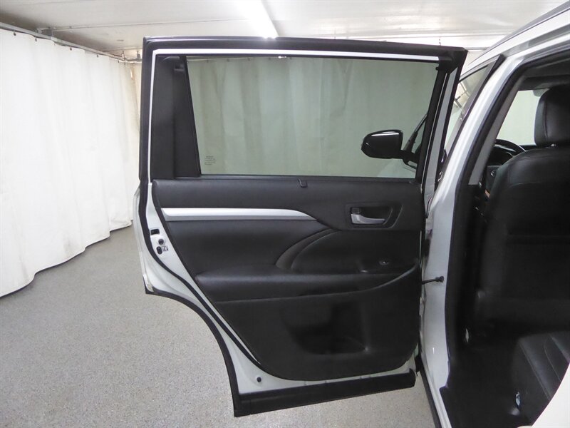 2018 TOYOTA HIGHLANDER - Image 31