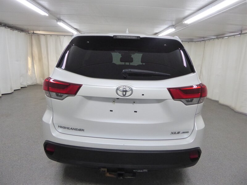2018 TOYOTA HIGHLANDER - Image 6
