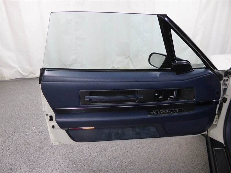 1991 BUICK REATTA - Image 18