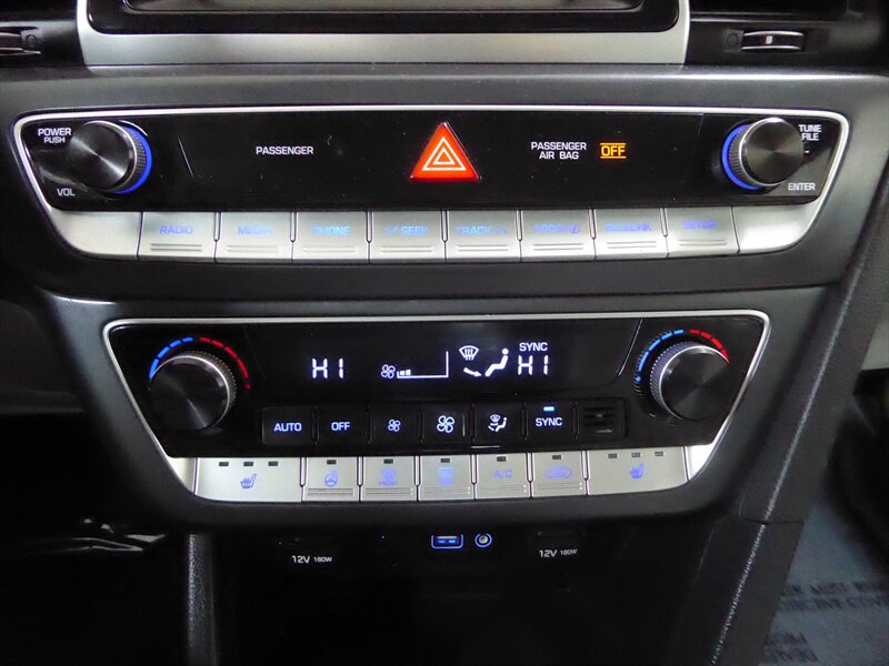 2019 HYUNDAI SONATA - Image 16