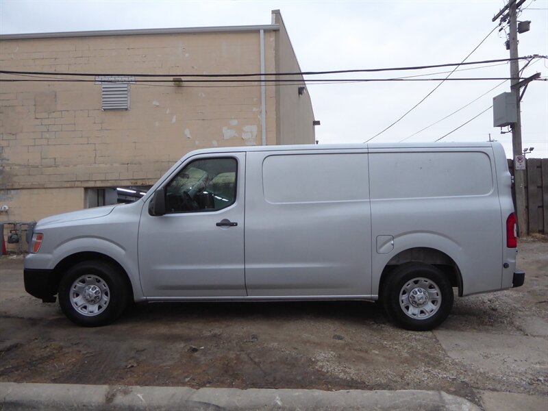 2012 NISSAN NV - Image 4