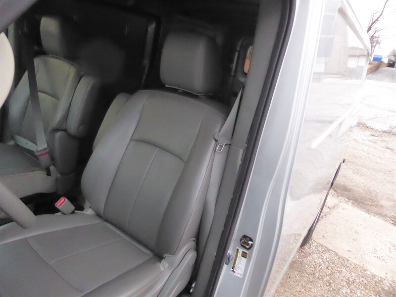 2012 NISSAN NV - Image 19