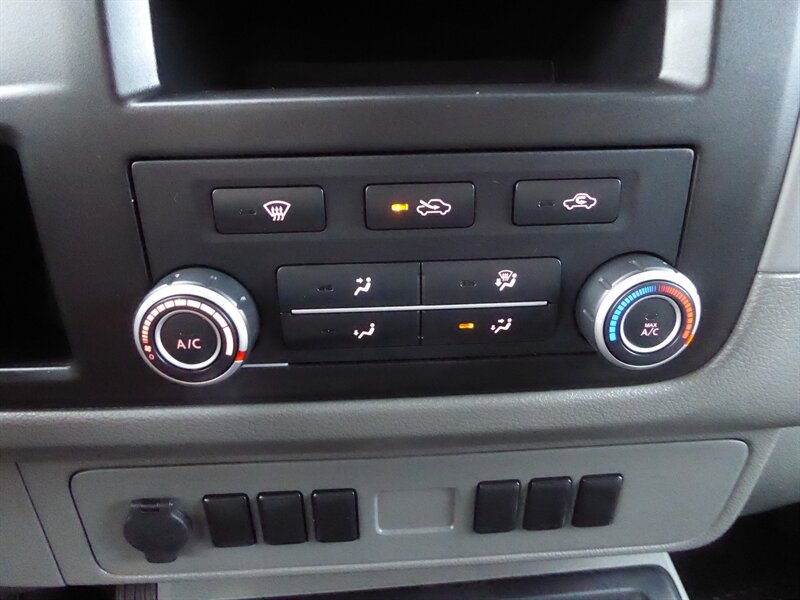 2012 NISSAN NV - Image 16