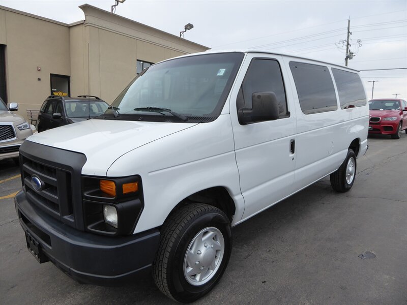 2013 FORD E-350 - Image 3
