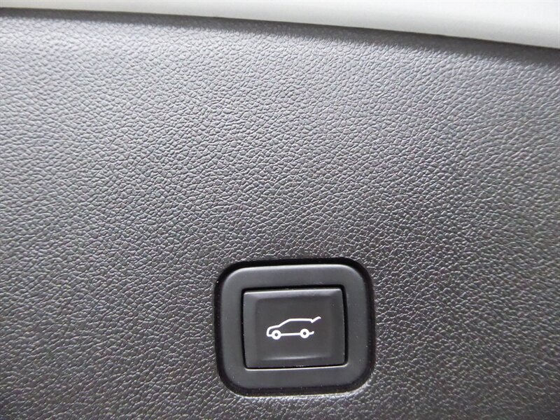 2021 CADILLAC XT6 - Image 36