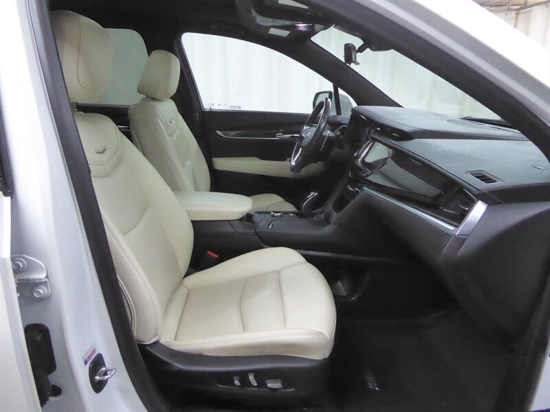 2021 CADILLAC XT6 - Image 25