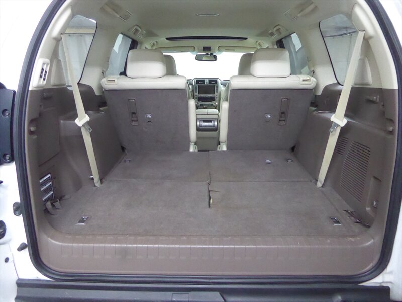 2017 LEXUS GX - Image 40