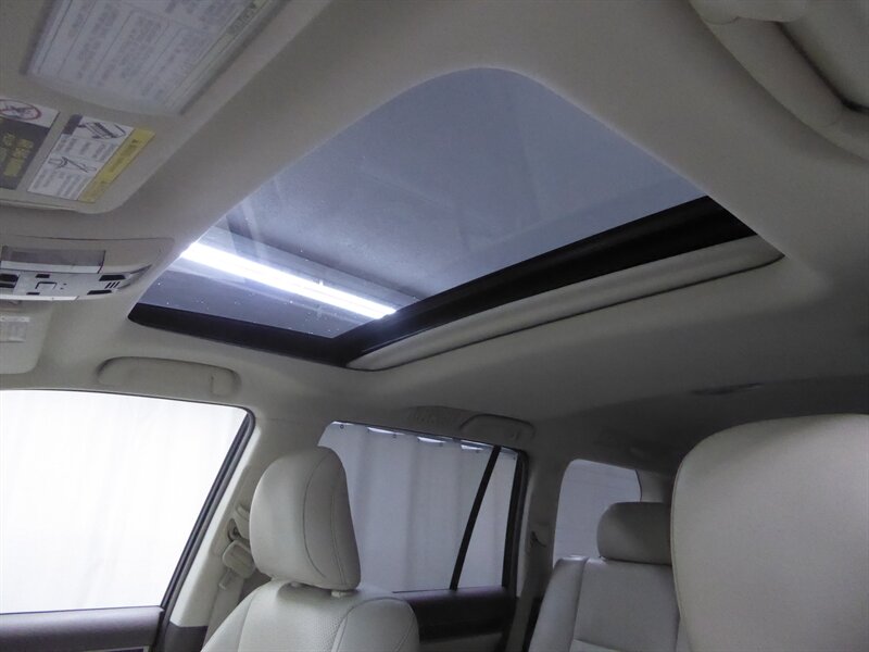 2017 LEXUS GX - Image 20