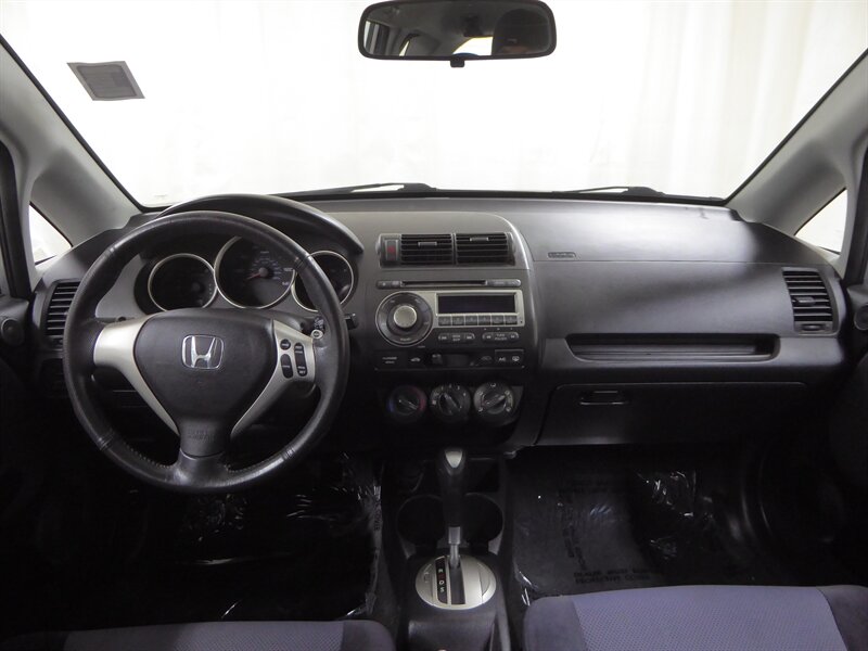 2008 HONDA FIT - Image 9