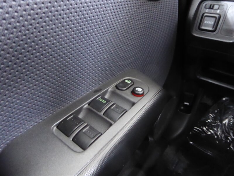 2008 HONDA FIT - Image 15