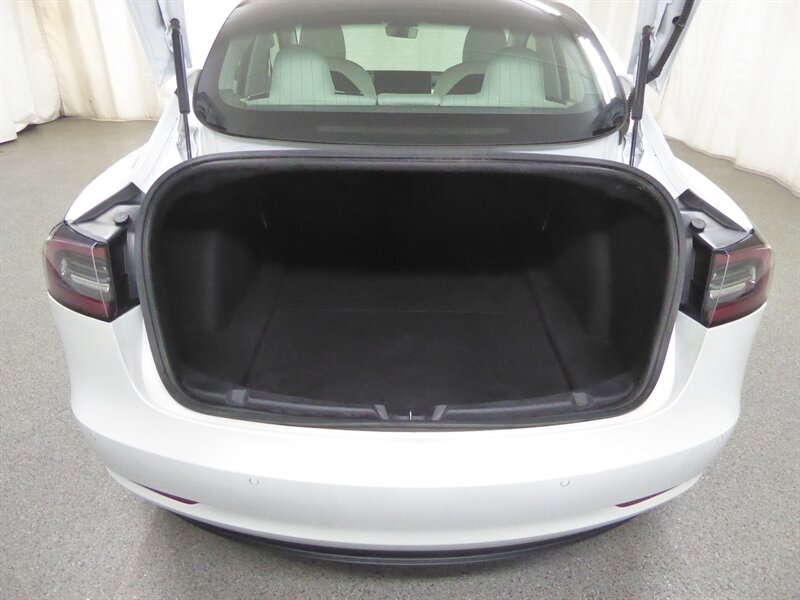 2020 TESLA MODEL 3 - Image 31