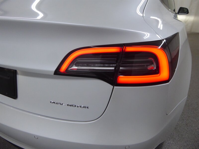2020 TESLA MODEL 3 - Image 33