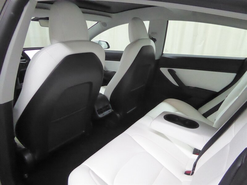2020 TESLA MODEL 3 - Image 25