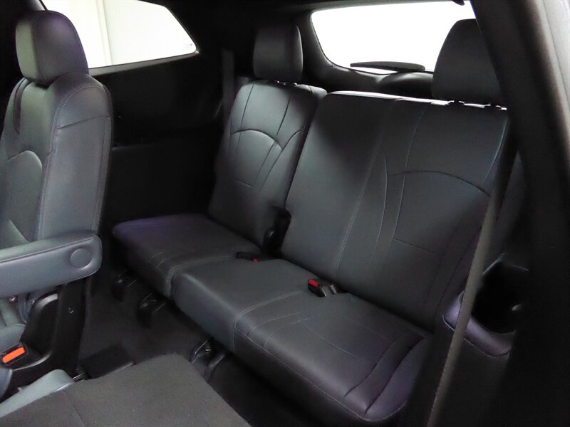 2023 BUICK ENCLAVE - Image 30