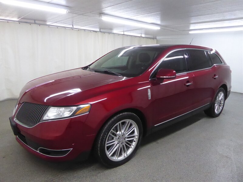2014 LINCOLN MKT - Image 3