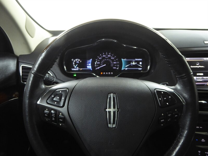 2014 LINCOLN MKT - Image 10