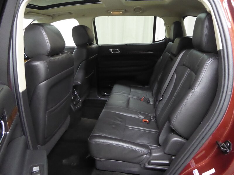 2014 LINCOLN MKT - Image 28