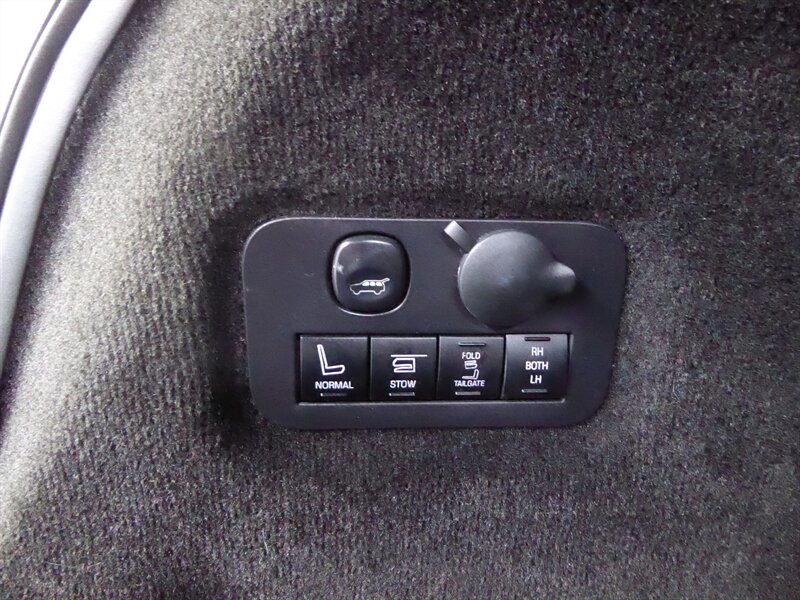 2014 LINCOLN MKT - Image 35